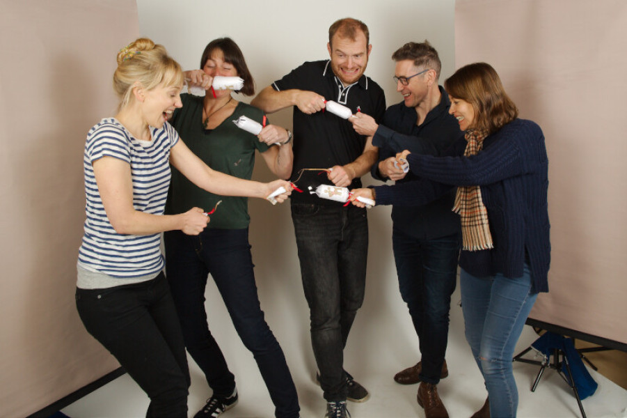 Hattie Morahan, Rebecca Root, Tom Price, Paul McGann, Nicola Walker (c) Tony Whitmore