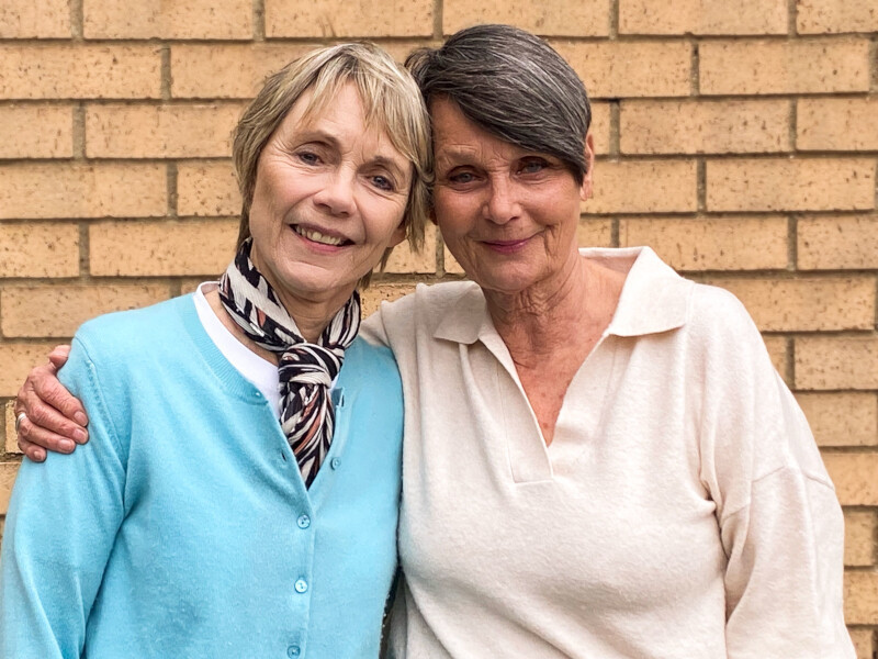 Lucy Fleming and Carolyn Seymour